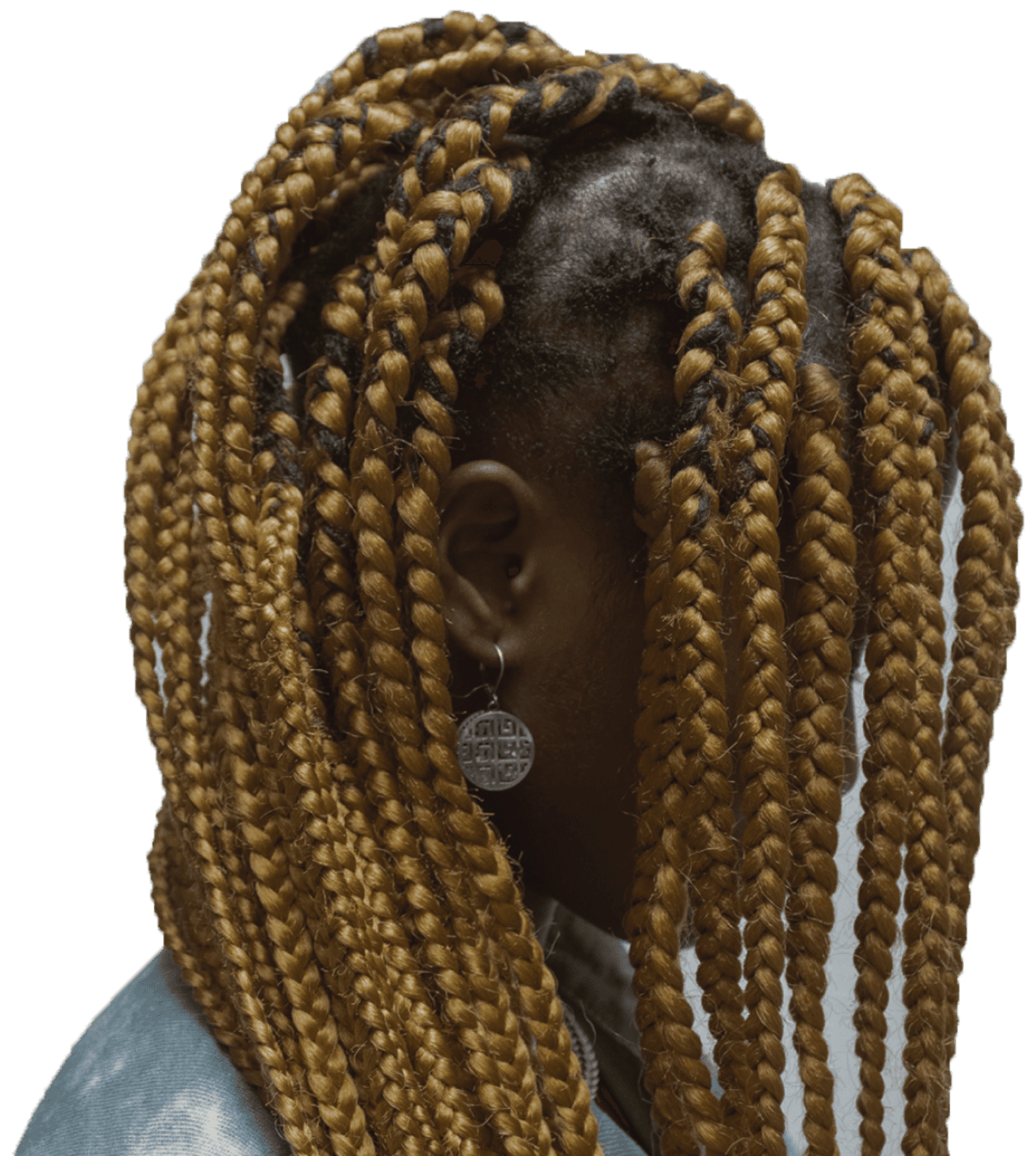 Model wearing long blonde box braids